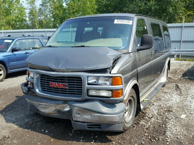 1GDFG15W7Y1203817 - 2000 GMC SAVANA RV GRAY photo 2