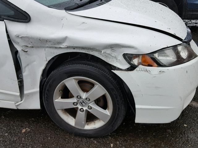 2HGFA1F67BH541782 - 2011 HONDA CIVIC LX-S Weiß Foto 9