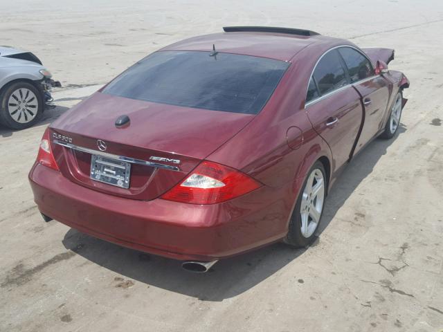 WDDDJ75X86A015626 - 2006 MERCEDES-BENZ CLS 500C MAROON photo 4