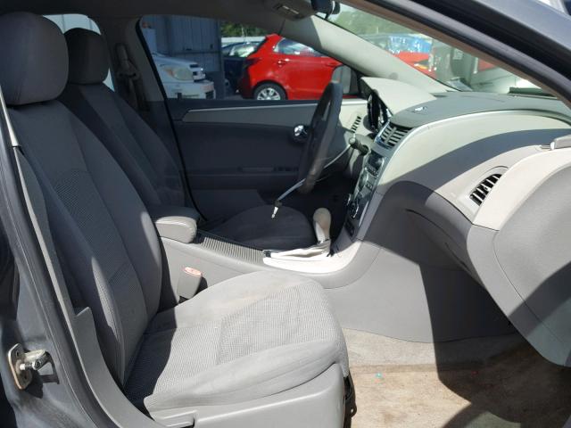 1G1ZG57B48F245828 - 2008 CHEVROLET MALIBU LS GRAY photo 5