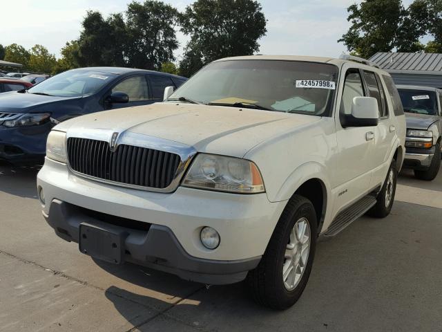 5LMEU88H24ZJ44985 - 2004 LINCOLN AVIATOR 白色 照片 2