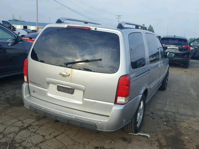 1GNDV33L85D188803 - 2005 CHEVROLET UPLANDER L 银色 照片 4