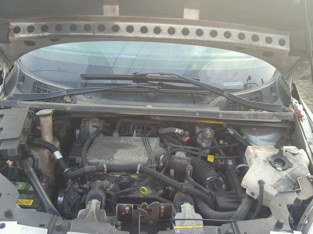 1GNDV33L85D188803 - 2005 CHEVROLET UPLANDER L 银色 照片 7