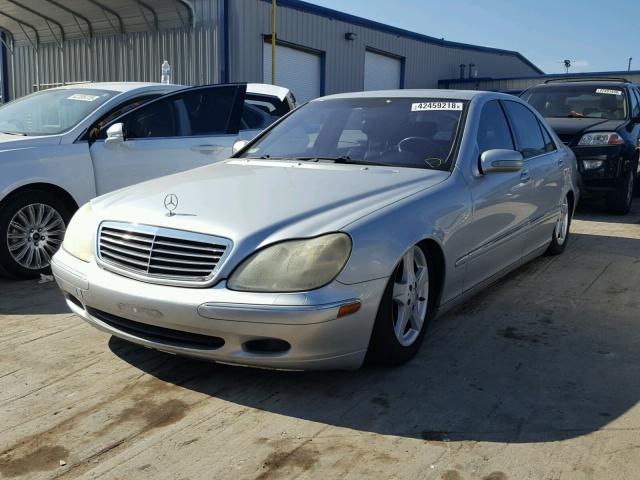 WDBNG75J41A146908 - 2001 MERCEDES-BENZ S 500 SILVER photo 2