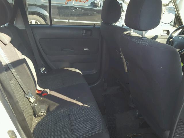 JTLKT324X64047737 - 2006 TOYOTA SCION XB თეთრი ფოტო 6