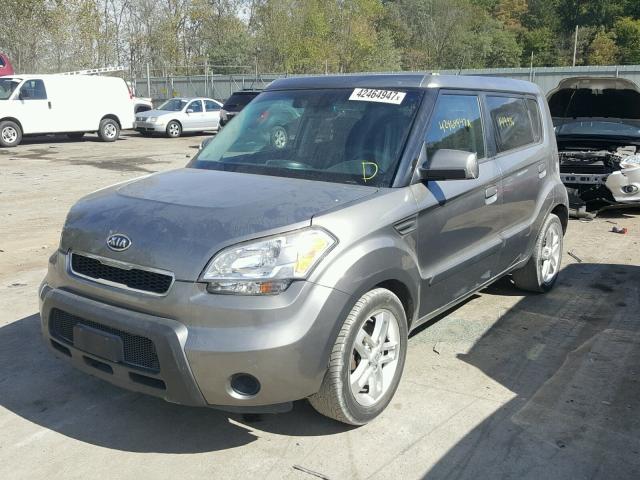 KNDJT2A20A7169936 - 2010 KIA SOUL + GRAY photo 2