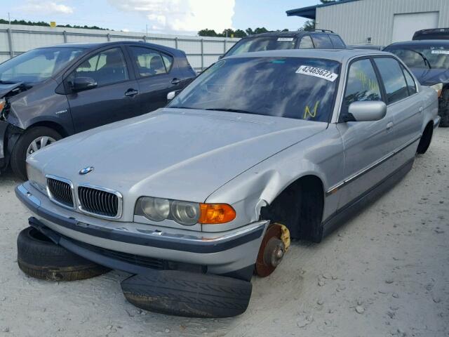 WBAGH8346YDP13040 - 2000 BMW 740 IL SILVER photo 2