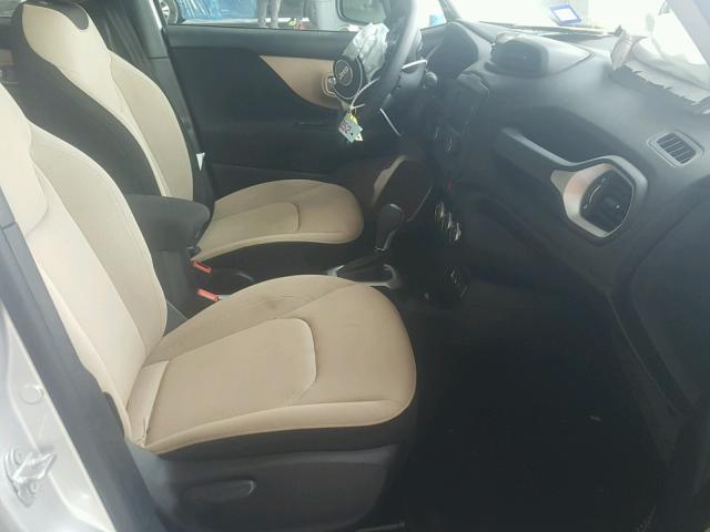 ZACCJAAB3HPF75179 - 2017 JEEP RENEGADE S 银色 照片 5