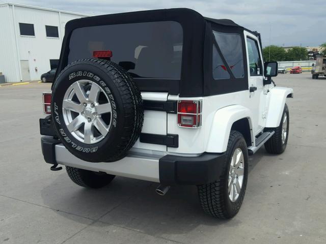 1C4GJWBG4HL518860 - 2017 JEEP WRANGLER S WHITE photo 4