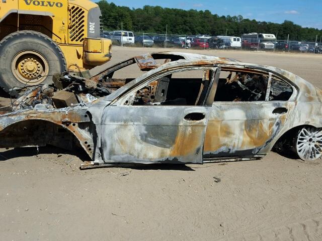 WBAHN83548DT85722 - 2008 BMW 750 LI Quemado foto 9