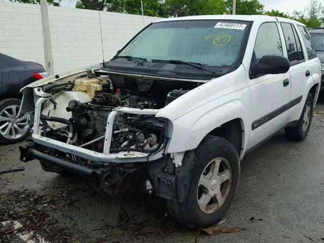 1GNDS13S642284783 - 2004 CHEVROLET TRAILBLAZE WHITE photo 2