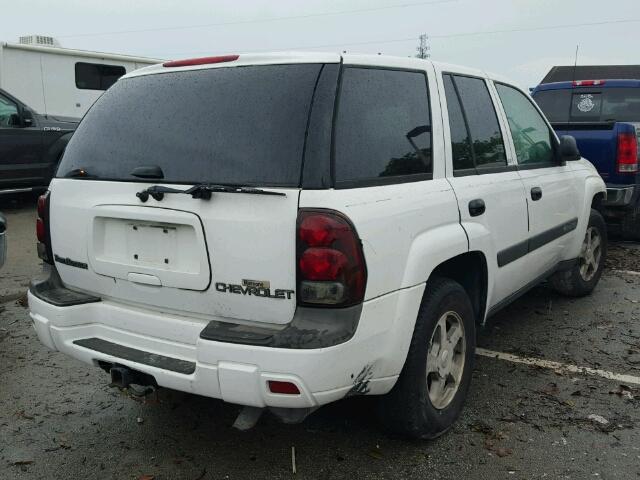 1GNDS13S642284783 - 2004 CHEVROLET TRAILBLAZE WHITE photo 4