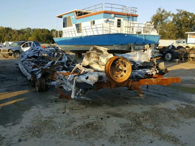 1UJBJ02N661ET0183 - 2006 JAYC TRAVEL TRL დამწვარი ფოტო 3