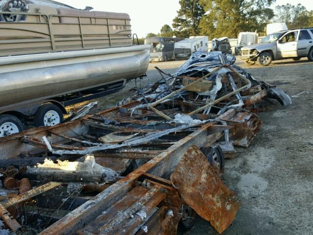 1UJBJ02N661ET0183 - 2006 JAYC TRAVEL TRL დამწვარი ფოტო 8