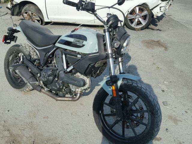 ML015AXG7GT001265 - 2016 DUCATI SCRAMBLER WHITE photo 9