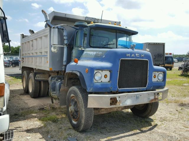 DM41031023 - 1966 MACK DUMP TRUCK BLUE photo 1