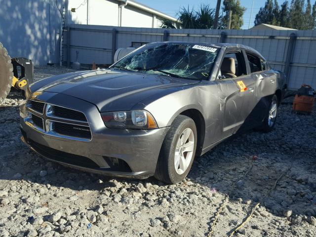 2B3CL3CG0BH584303 - 2011 DODGE CHARGER GRAY photo 2