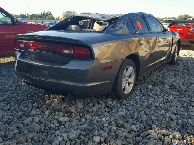 2B3CL3CG0BH584303 - 2011 DODGE CHARGER GRAY photo 4