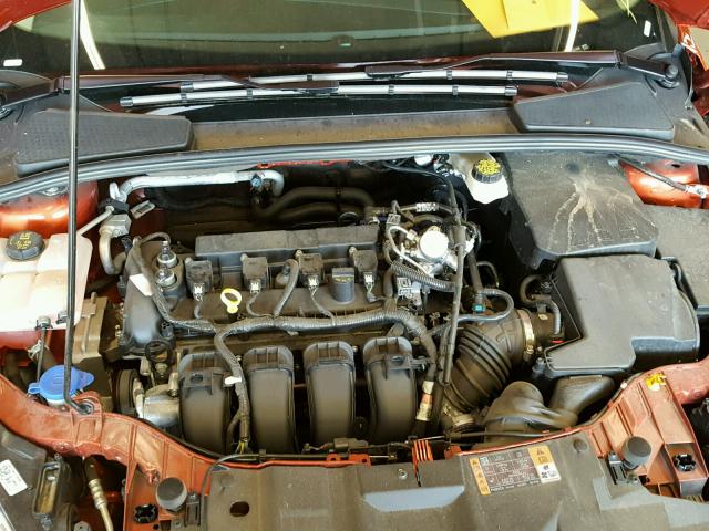 1FADP3N20JL261868 - 2018 FORD FOCUS TITA RED photo 7