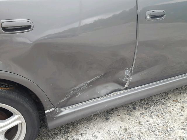 JTLKT334X40152913 - 2004 TOYOTA SCION XB Zweifarbig Foto 9