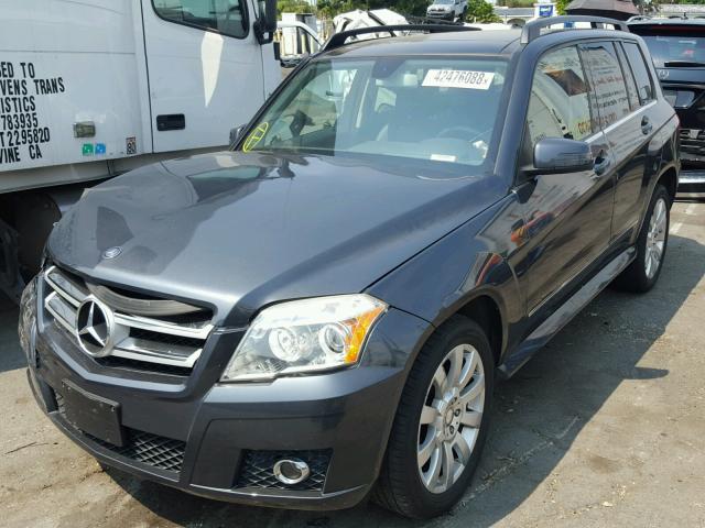 WDCGG5GB6AF448296 - 2010 MERCEDES-BENZ GLK 350 CHARCOAL photo 2