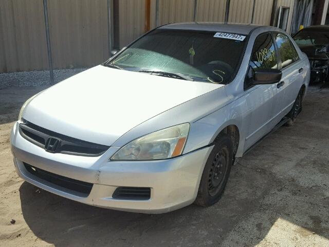 1HGCM56166A050923 - 2006 HONDA ACCORD VAL GRAY photo 2