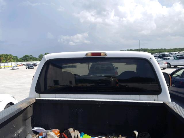 1FTSF30L3YEB84688 - 2000 FORD F350 SRW S WHITE photo 6