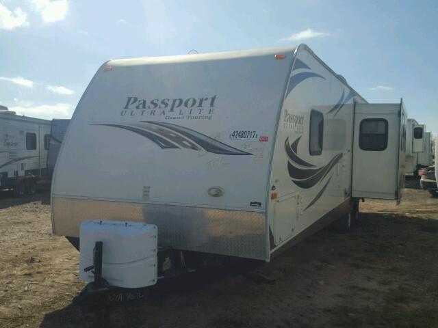 4YDT31828CT413428 - 2012 KEYSTONE PASSPORT WHITE photo 2