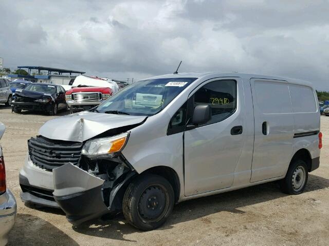 3N63M0ZN1FK706621 - 2015 CHEVROLET CITY EXPRE SILVER photo 2