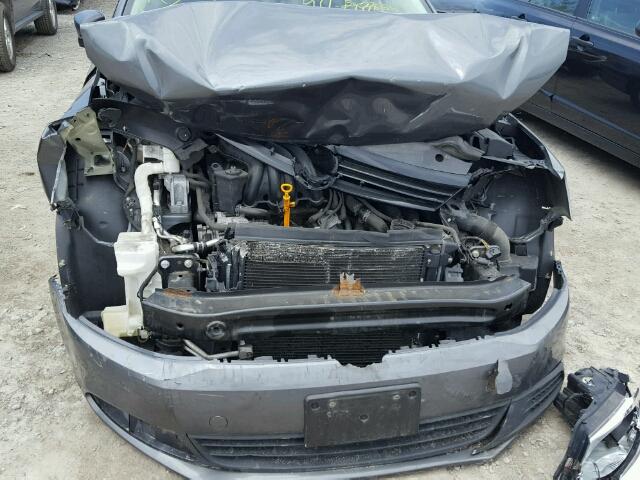 3VW2K7AJ9CM411320 - 2012 VOLKSWAGEN JETTA BASE Մոխրագույն լուսանկար 9