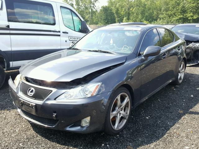 JTHBK262682062105 - 2008 LEXUS IS 250 GRAY photo 2