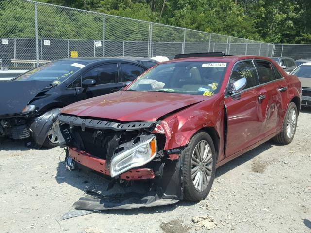 2C3CCAKT3DH683318 - 2013 CHRYSLER 300C RED photo 9