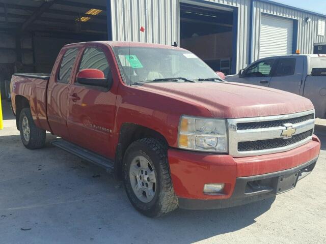 2GCEK19J981293768 - 2008 CHEVROLET SILVERADO RED photo 1