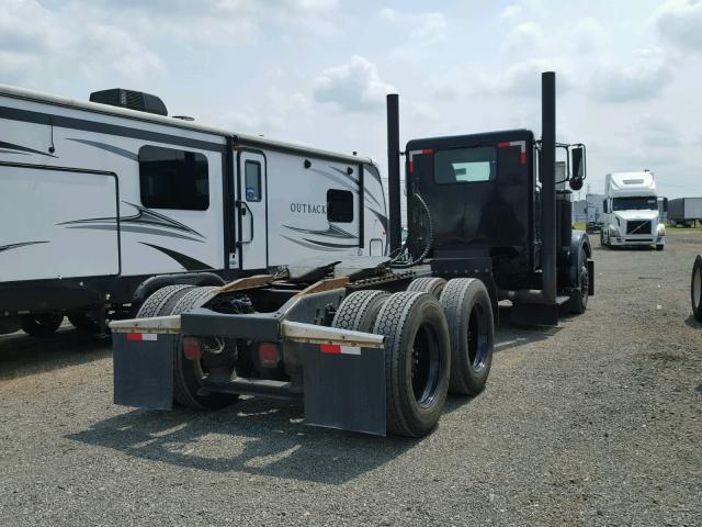 1XP5DR8X5VD393752 - 1997 PETERBILT 379 BLACK photo 4