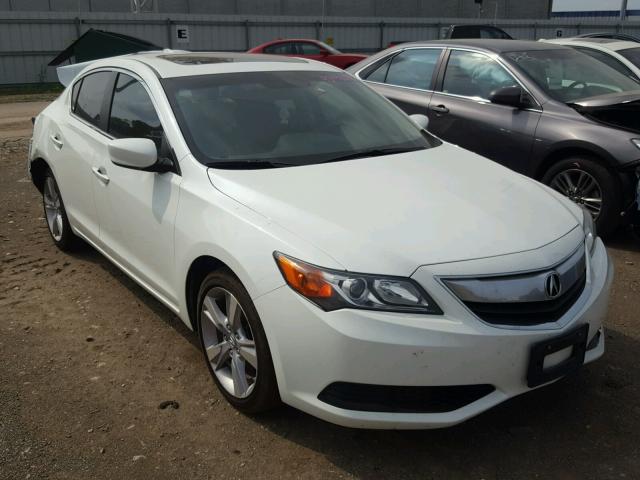 19VDE1F30FE000356 - 2015 ACURA ILX 20 WHITE photo 1