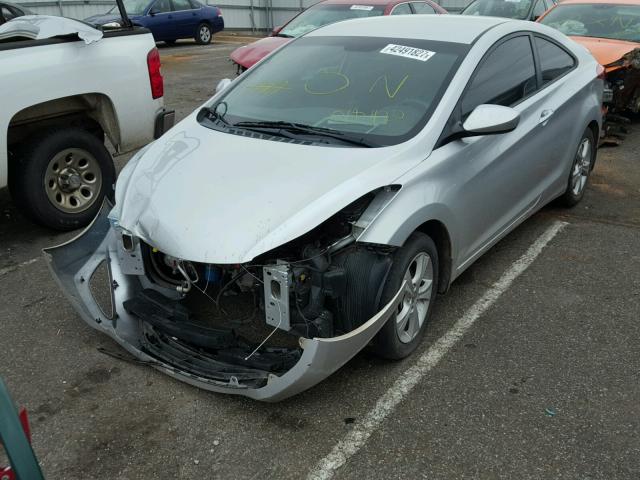 KMHDH6AE9DU018420 - 2013 HYUNDAI ELANTRA CO SILVER photo 2