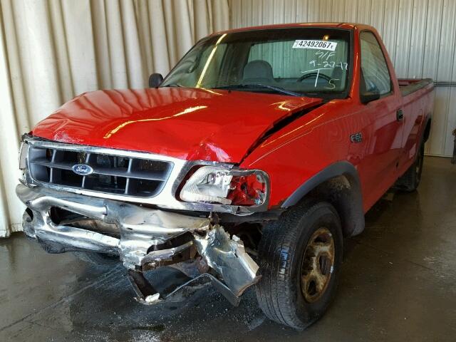 1FTZF1824WNA26548 - 1998 FORD F150 RED photo 2