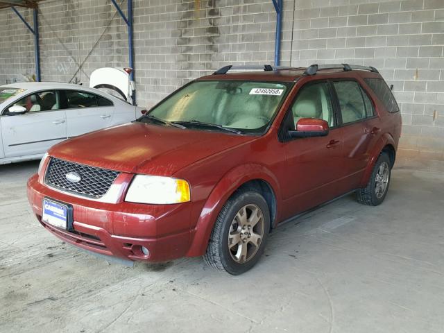 1FMDK03156GA07540 - 2006 FORD FREESTYLE RED photo 2