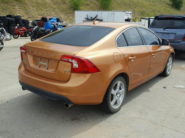 YV1622FS3C2025079 - 2012 VOLVO S60 T5 ORANGE photo 4