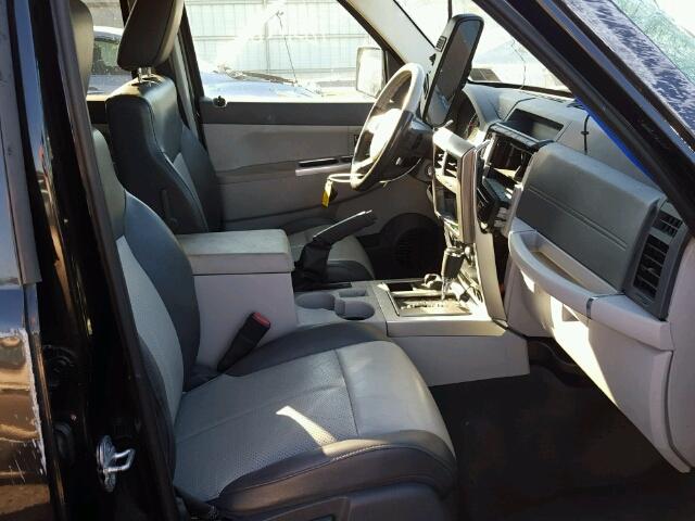 1J8GN58K38W148180 - 2008 JEEP LIBERTY LI BLACK photo 5