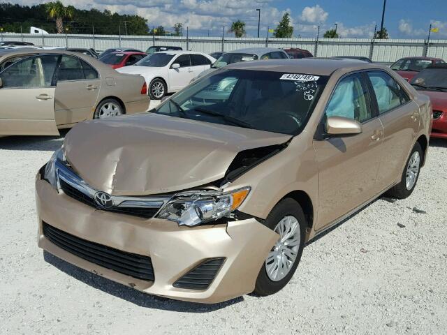 4T4BF1FK9CR272051 - 2012 TOYOTA CAMRY BASE GOLD photo 2