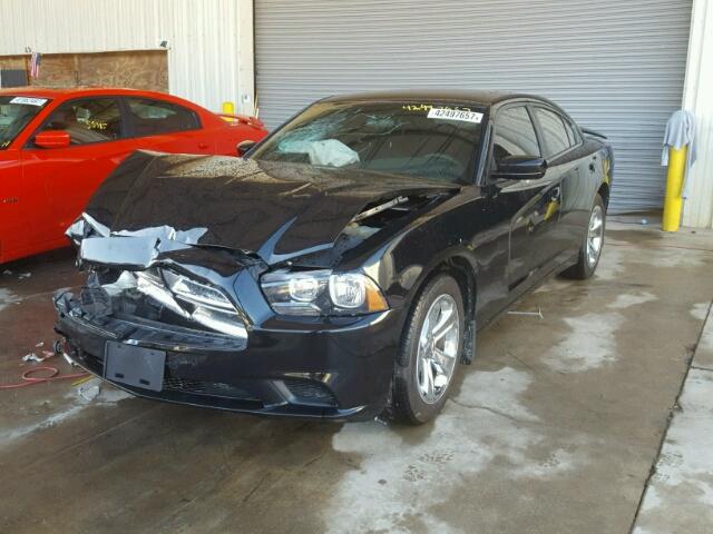 2C3CDXBG8DH522515 - 2013 DODGE CHARGER BLACK photo 2