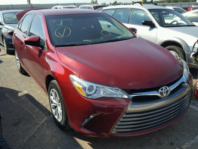 4T1BF1FKXGU575212 - 2016 TOYOTA CAMRY LE RED photo 1