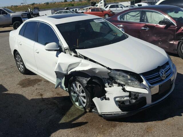 3VWRZ7AJ3AM069158 - 2010 VOLKSWAGEN JETTA SE 白色 照片 1