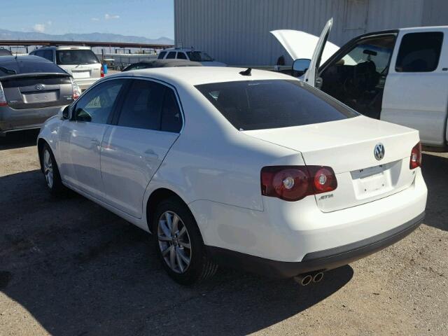 3VWRZ7AJ3AM069158 - 2010 VOLKSWAGEN JETTA SE 白色 照片 3