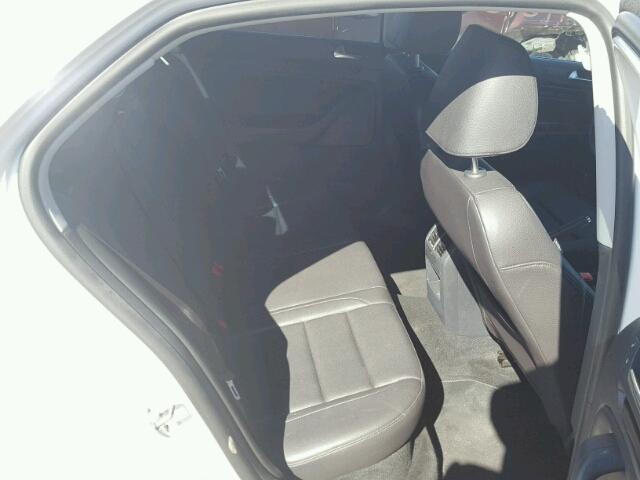 3VWRZ7AJ3AM069158 - 2010 VOLKSWAGEN JETTA SE 白色 照片 6