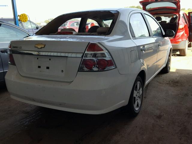 KL1TD56637B074433 - 2007 CHEVROLET AVEO BASE Ақ фото 4