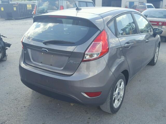 3FADP4EJ3EM215887 - 2014 FORD FIESTA SE GRAY photo 4