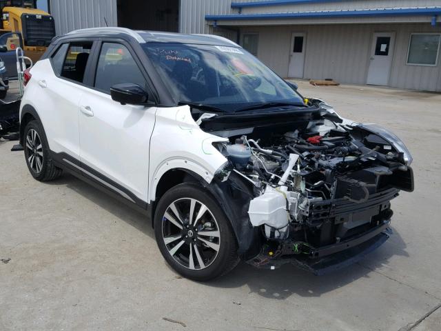 3N1CP5CU0JL504639 - 2018 NISSAN KICKS S WHITE photo 1