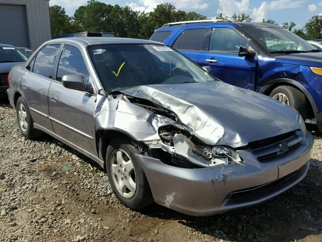 1HGCG1658YA071133 - 2000 HONDA ACCORD EX GOLD photo 1